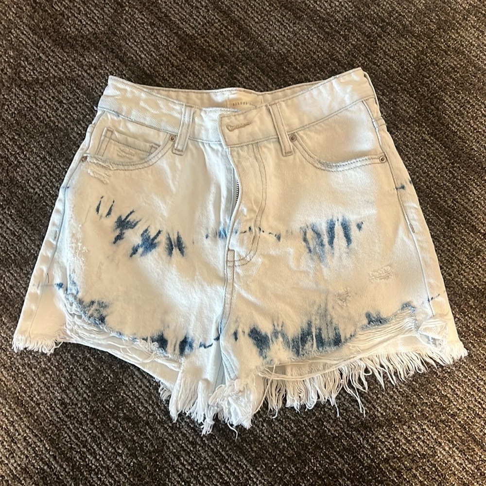 Buckle shorts. Stone washed and distressed